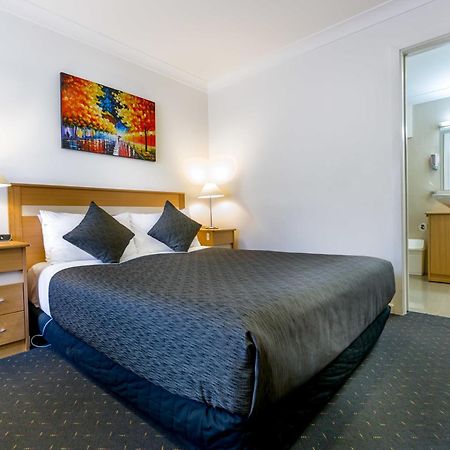 Melbourne'S Princes Park Hotel エクステリア 写真